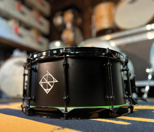 Dixon deals artisan snare