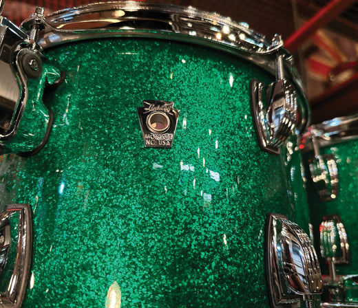 Ludwig Classic Oak Eurobeat 4-piece Shell Pack in Green Sparkle 